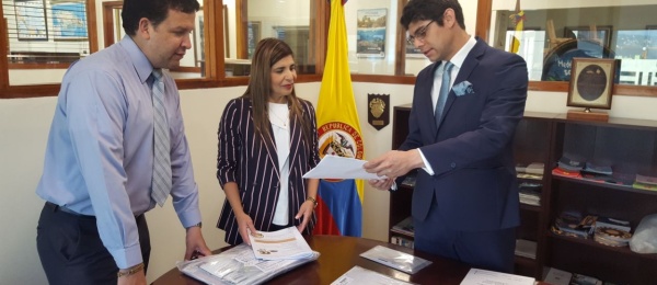 El Consulado de Colombia en Kingston continúa jornada de elecciones en el exterior para Congreso de la República